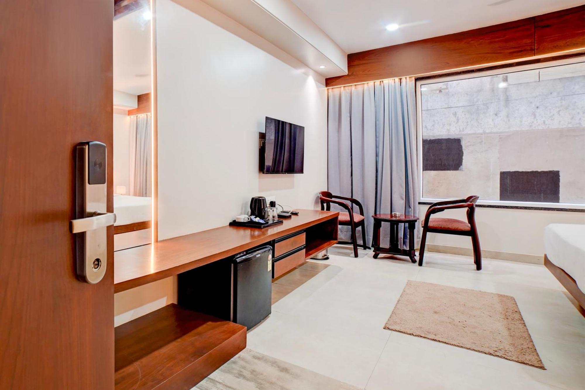 فندق Palette Patel Nagar بوبال المظهر الخارجي الصورة