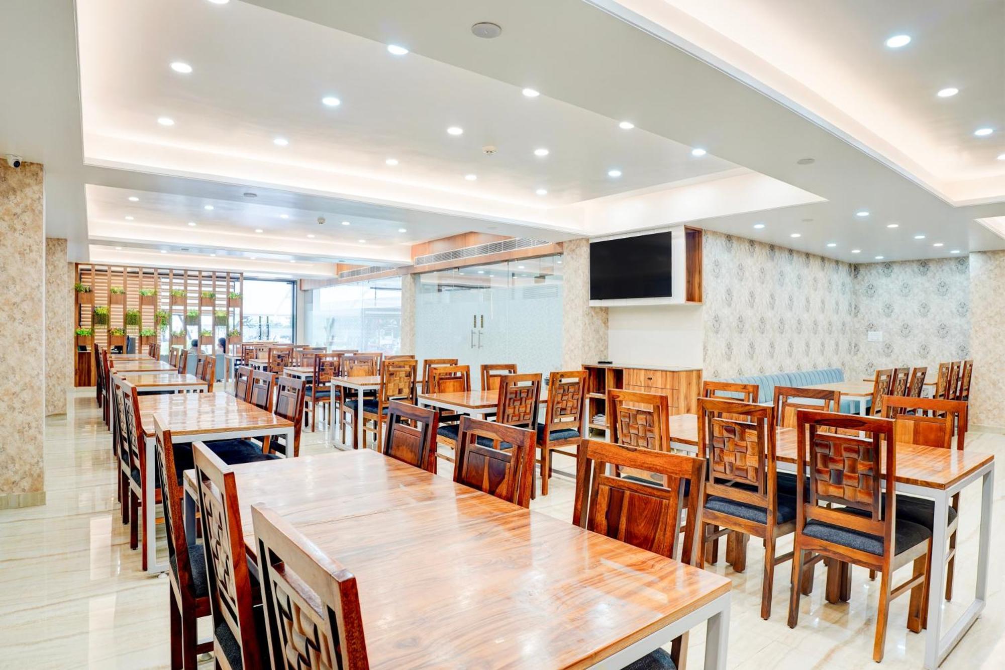 فندق Palette Patel Nagar بوبال المظهر الخارجي الصورة